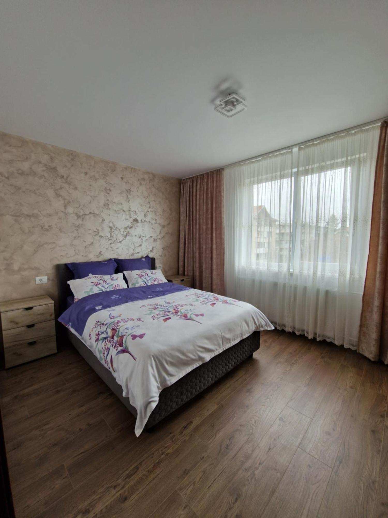 Downtown Apartment Râmnicu Vâlcea Exterior foto